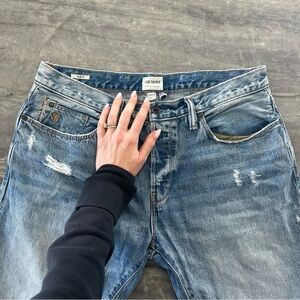 NEW Todd Snyder Slim Fit 34 x 34 Blue Distressed Jeans 100% cotton. Mens